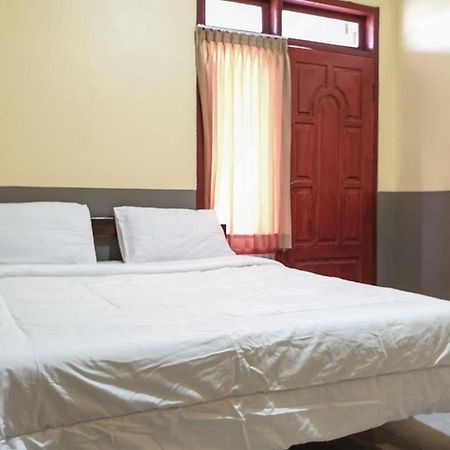 Tengger Indah Bromo Homestay At Desa Wisata Bromo Mitra Reddoorz Probolinggo Ngoại thất bức ảnh